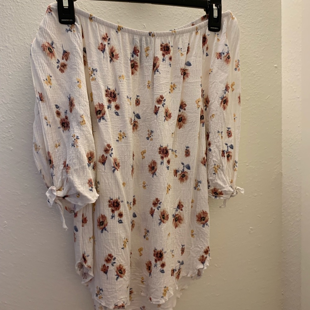 Off the shoulder flower shirt